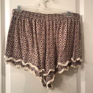 Patterned shorts